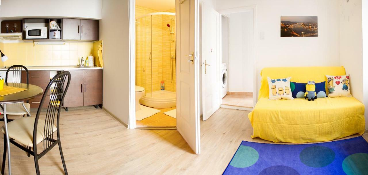 Minion & Snoopy Apartman Будапеща Екстериор снимка