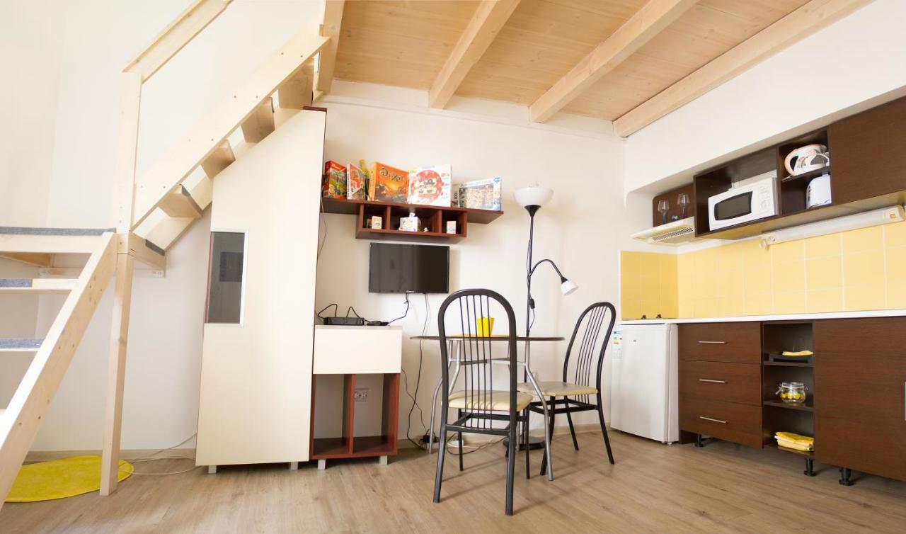 Minion & Snoopy Apartman Будапеща Екстериор снимка